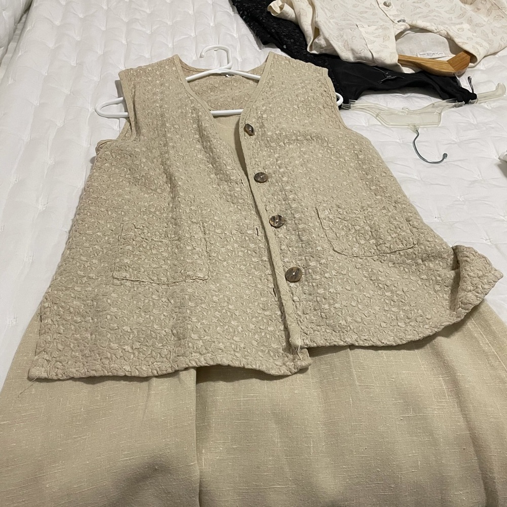 Linen sleeveless dress with vest